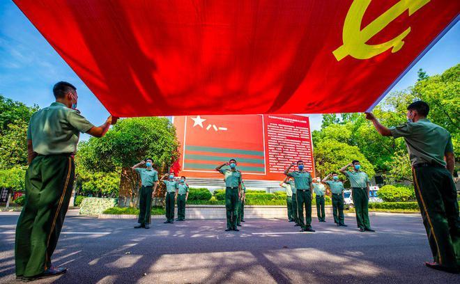 汽水爆炸危害大,这些不当操作可能导致爆瓶,需谨慎